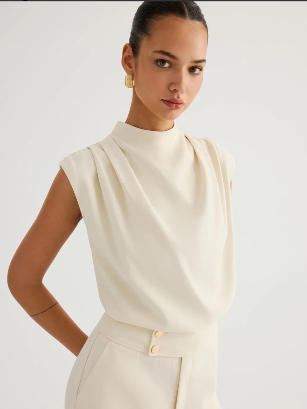 NWT Commense Cream Drape Front Sleeveless Top